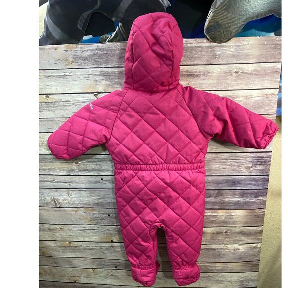 Children’s Columbia Pink Snowsuit. Size 6-12 Months - Picture 2 of 11